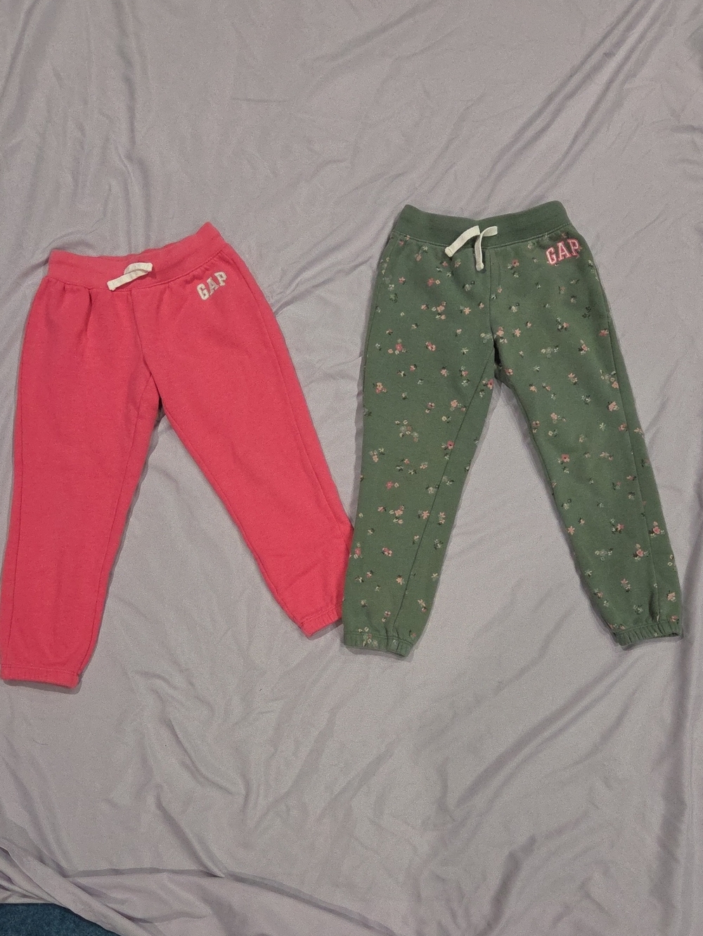 2 Pairs Of Gap Sweatpants, Size Small 6-7